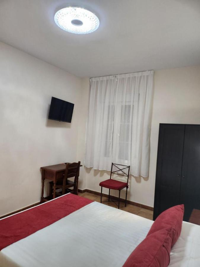 Hotel H28 Camas Ngoại thất bức ảnh