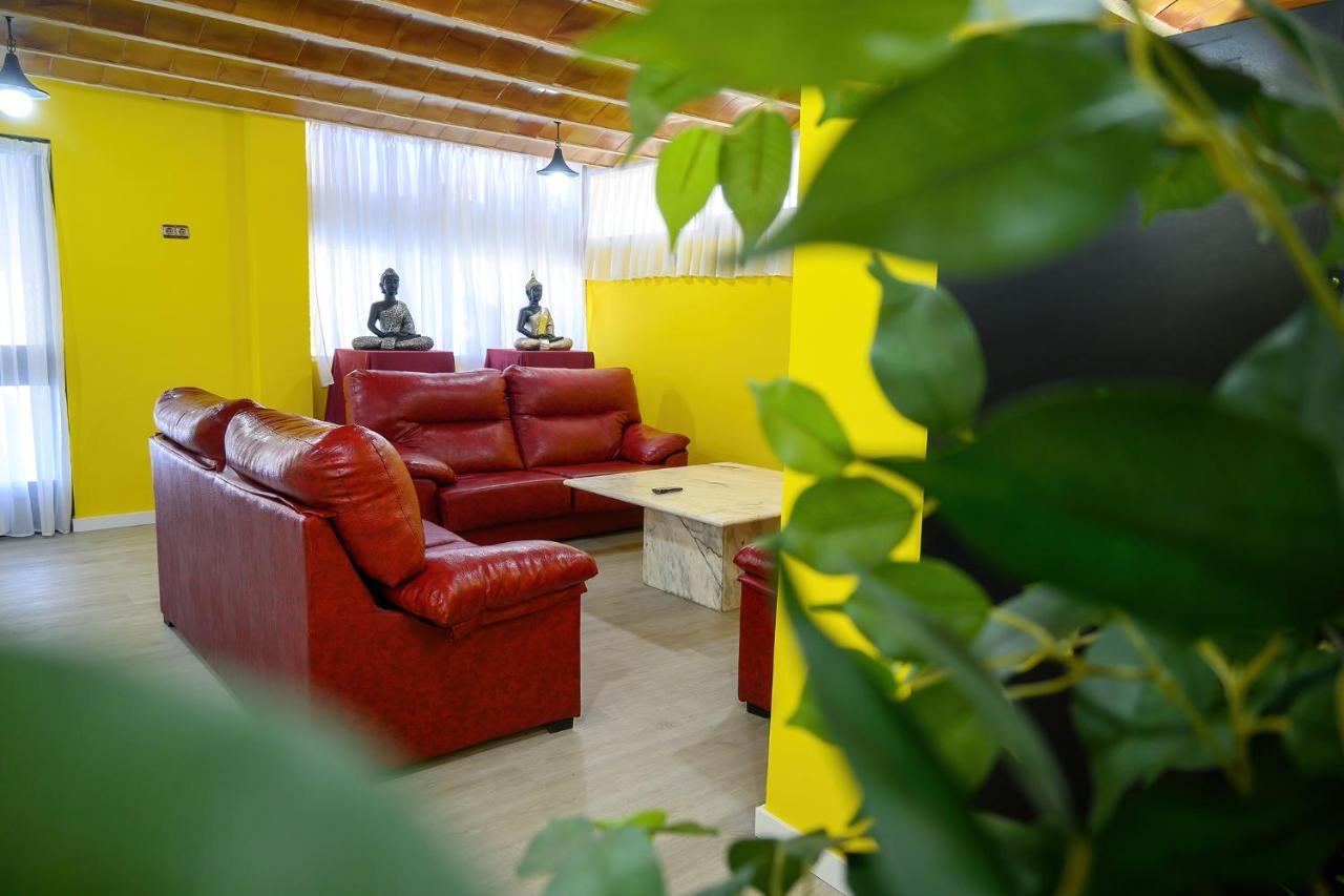 Hotel H28 Camas Ngoại thất bức ảnh